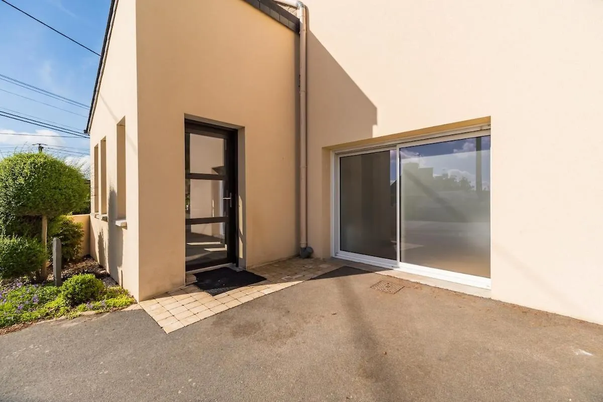 Grande Maison Familiale Avec Jardin Parking Et Jeux Saint-Carreuc France