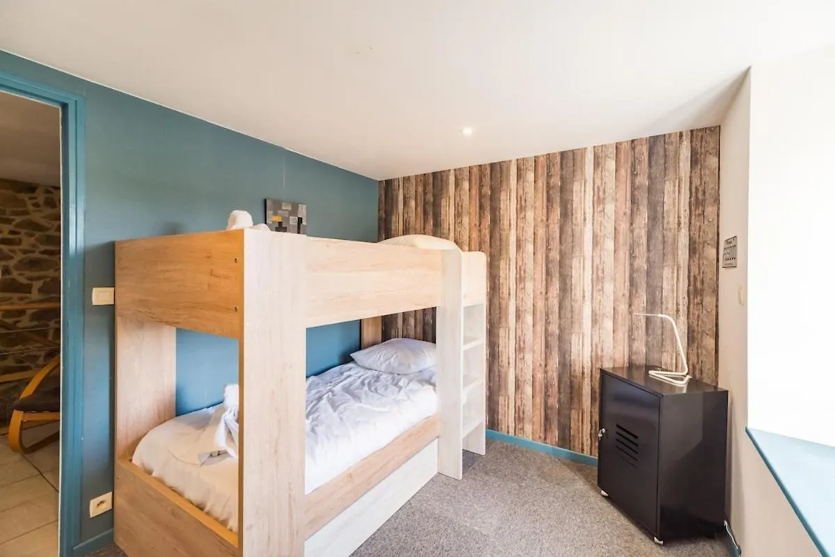 Grande Maison Familiale Avec Jardin Parking Et Jeux Saint-Carreuc Holiday home