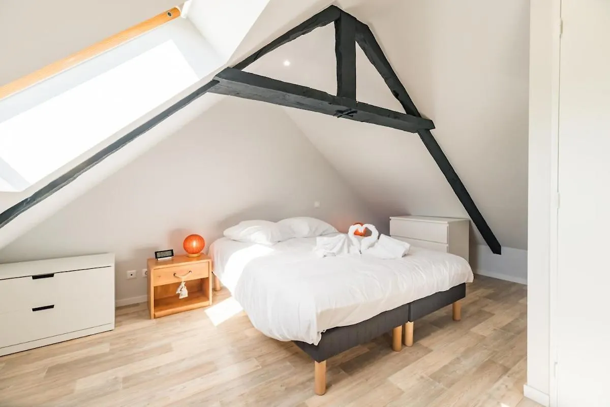 Grande Maison Familiale Avec Jardin Parking Et Jeux Saint-Carreuc 0*,