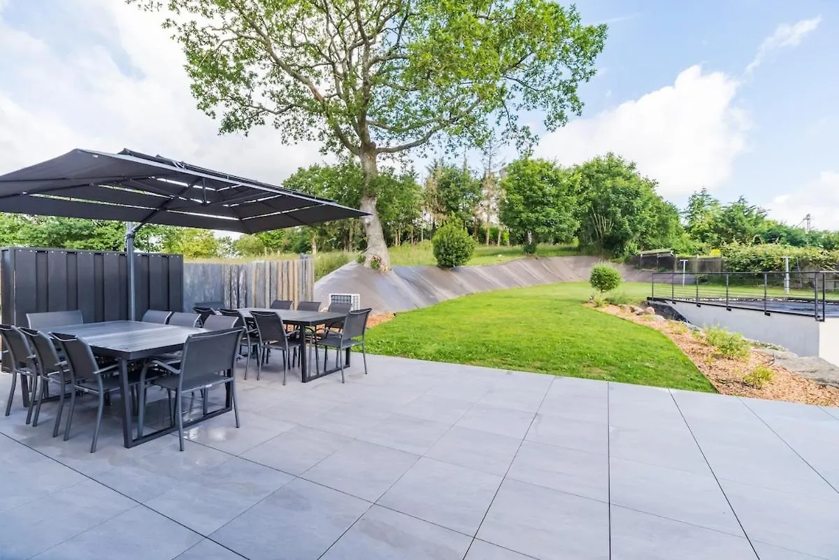 Grande Maison Familiale Avec Jardin Parking Et Jeux Saint-Carreuc France