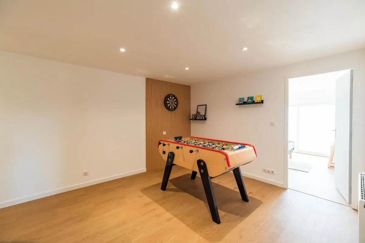 Holiday home Grande Maison Familiale Avec Jardin Parking Et Jeux Saint-Carreuc France
